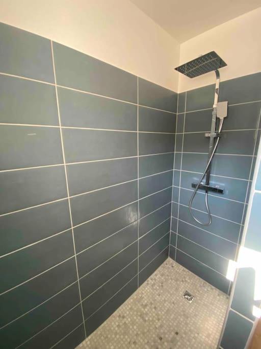 Maison De Vacances La Flotte 00491Ui Екстериор снимка